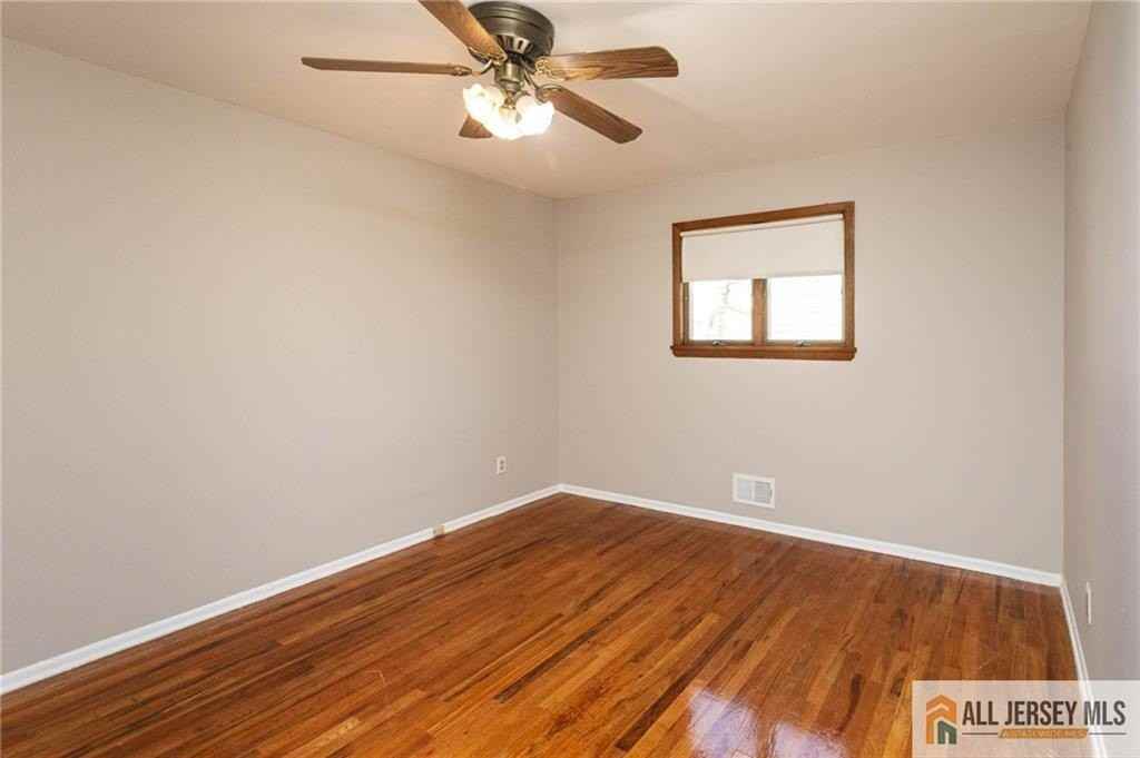 10 Eardley Rd - Photo 7 of 36