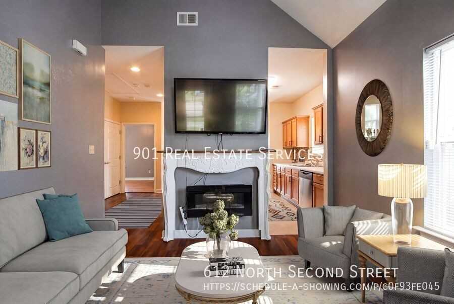 612 N 2nd St - Photo 3 of 21