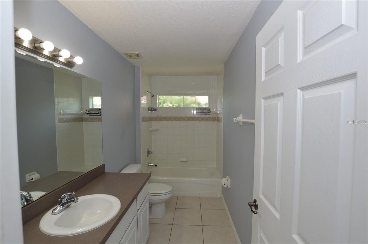 42 Farmsworth Dr #A - Photo 4 of 15