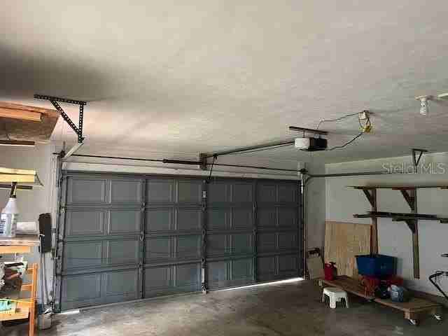 4017 Nw 60th Ave - Photo 5 of 6