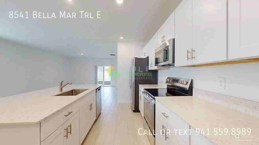 8541 Bella Mar Trl - Photo 6 of 31