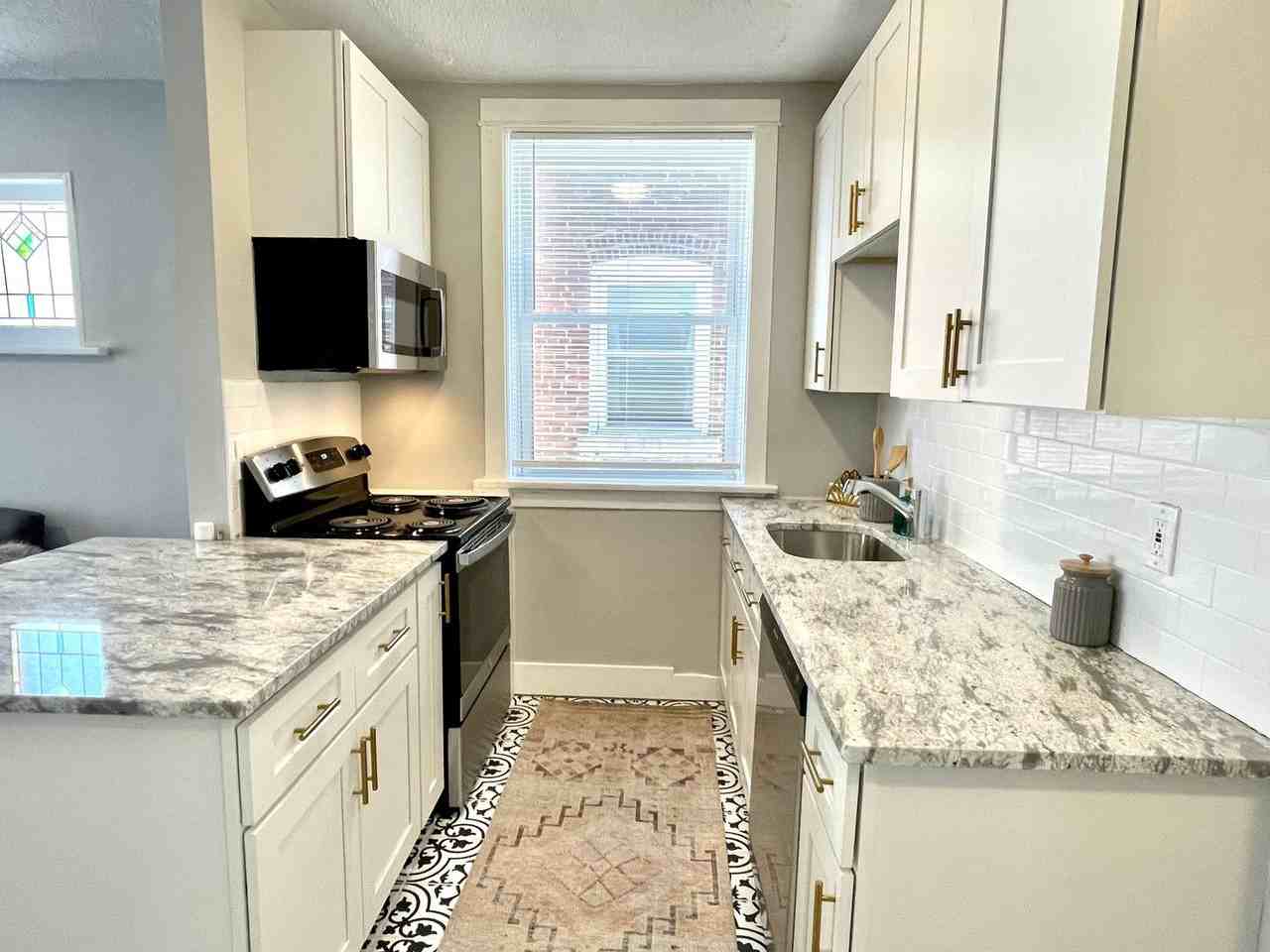 2122 Maury Ave #1N - Photo 5 of 45