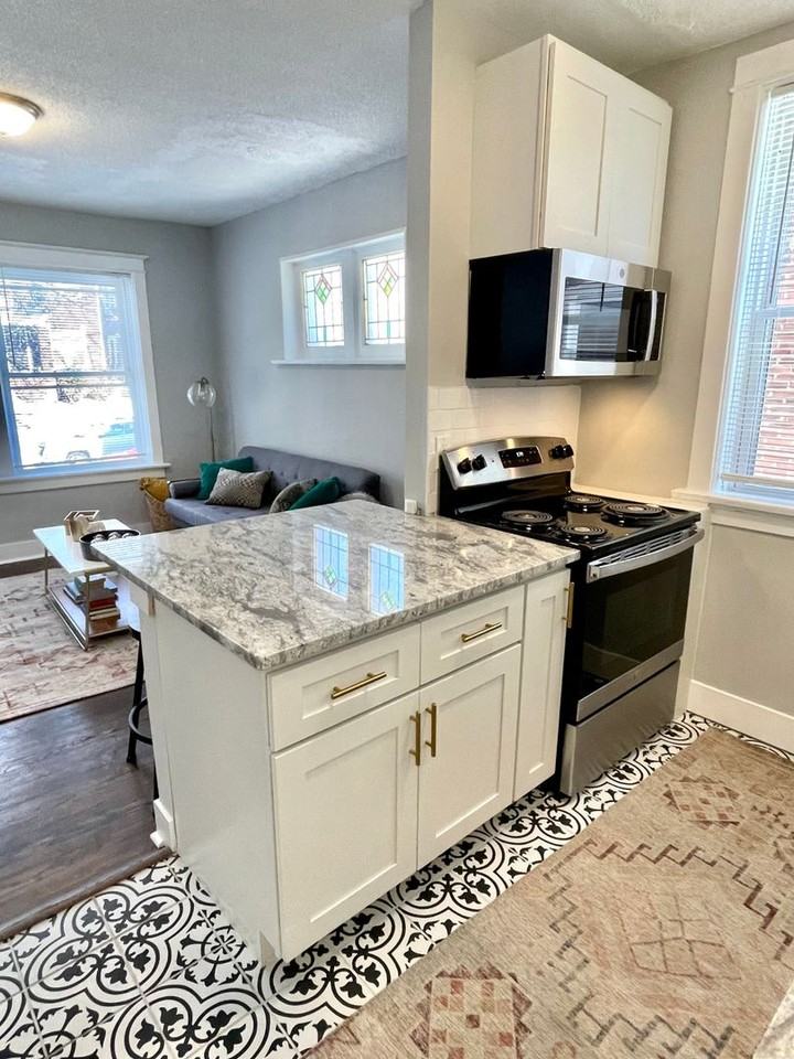 2122 Maury Ave #1N - Photo 7 of 45