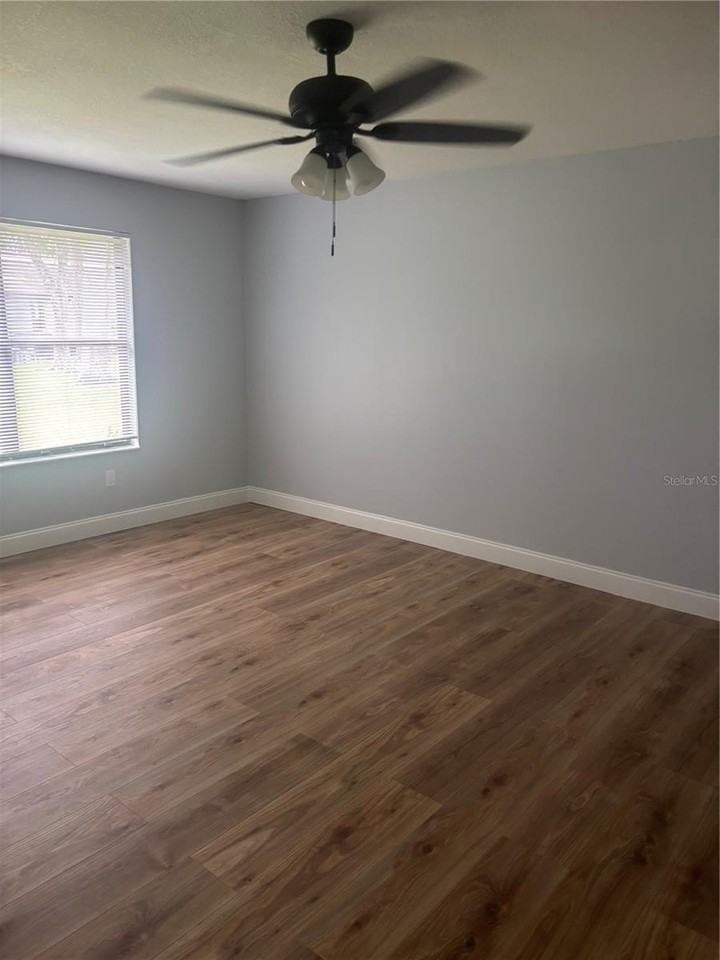 73 Macadamia Ct - Photo 3 of 5