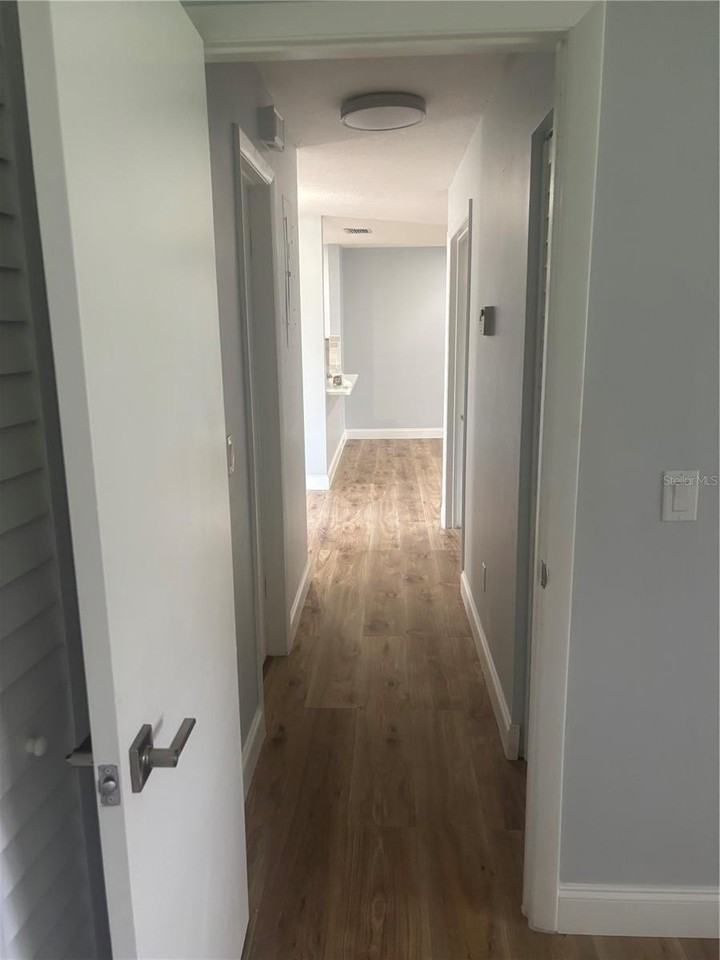 73 Macadamia Ct - Photo 4 of 5