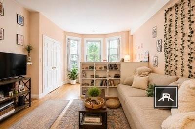 771 Beacon St Apt 903 - Photo 2 of 5