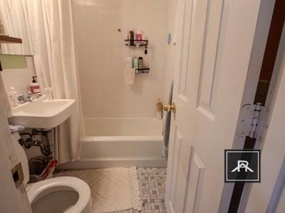 771 Beacon St Apt 903 - Photo 4 of 5