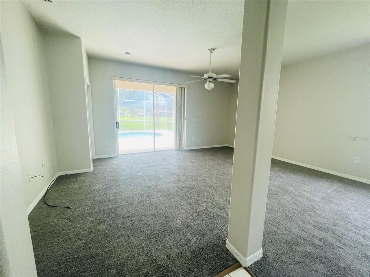 1738 Golfview Dr - Photo 6 of 32