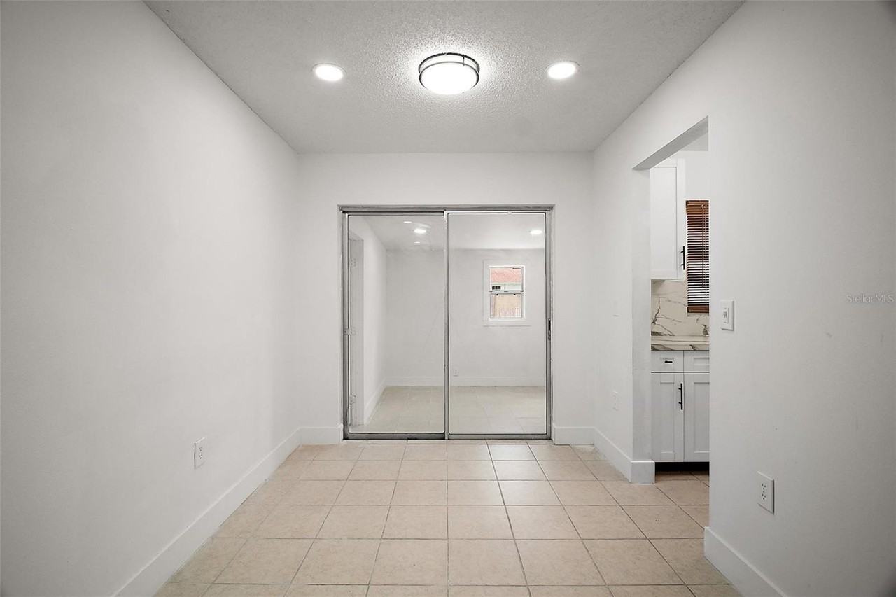 14884 Sw 35th Cir - Photo 7 of 29