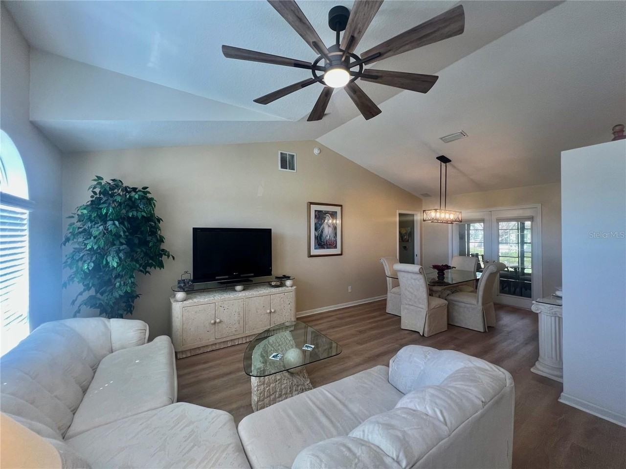 5333 Nw 25th Loop - Photo 3 of 25