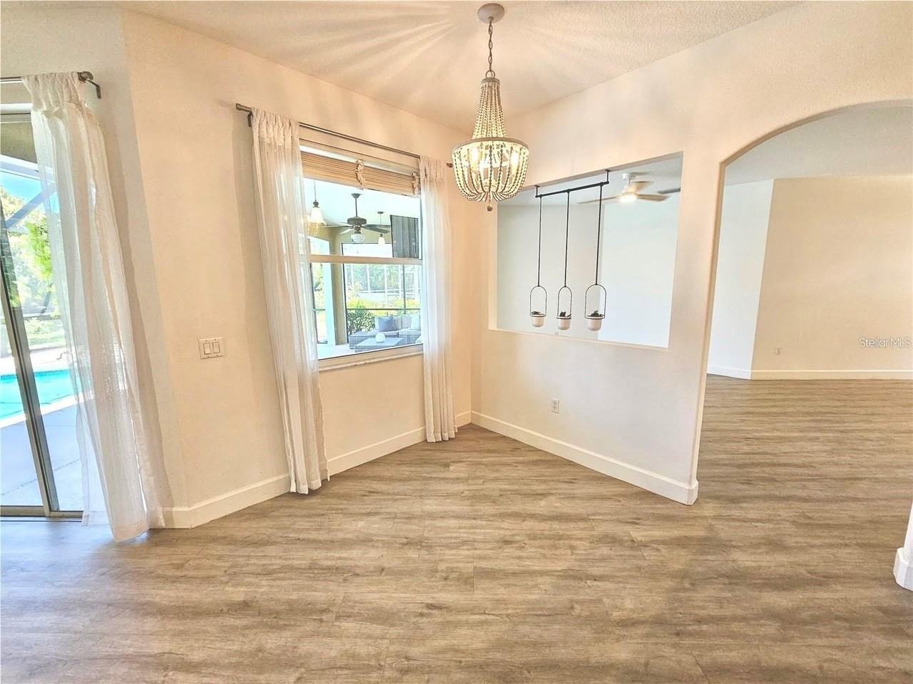 7342 Loblolly Bay Trl - Photo 5 of 30