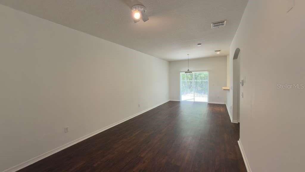 4317 Paradise Cove Ct - Photo 5 of 37