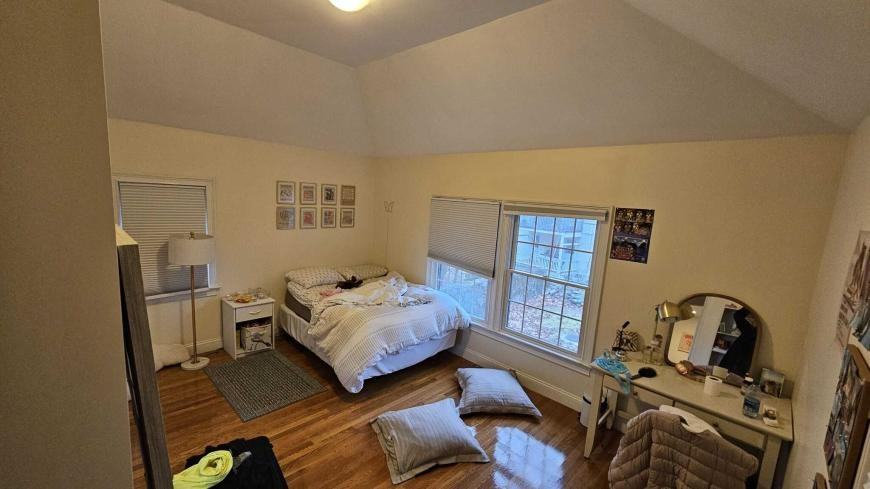 54 Greycliff Rd - Photo 7 of 10