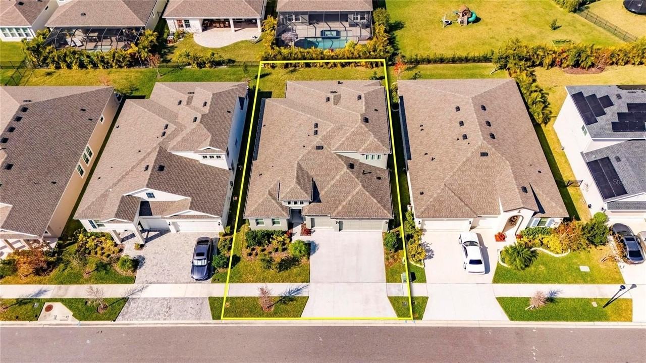 5612 Limelight Dr - Photo 2 of 50