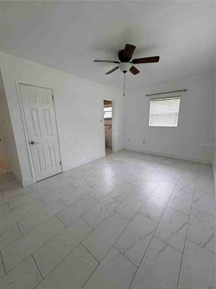 1790 Russell Dr N - Photo 7 of 18