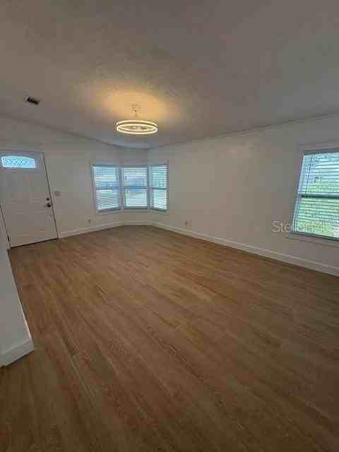 1 Pelican Dr N - Photo 2 of 32