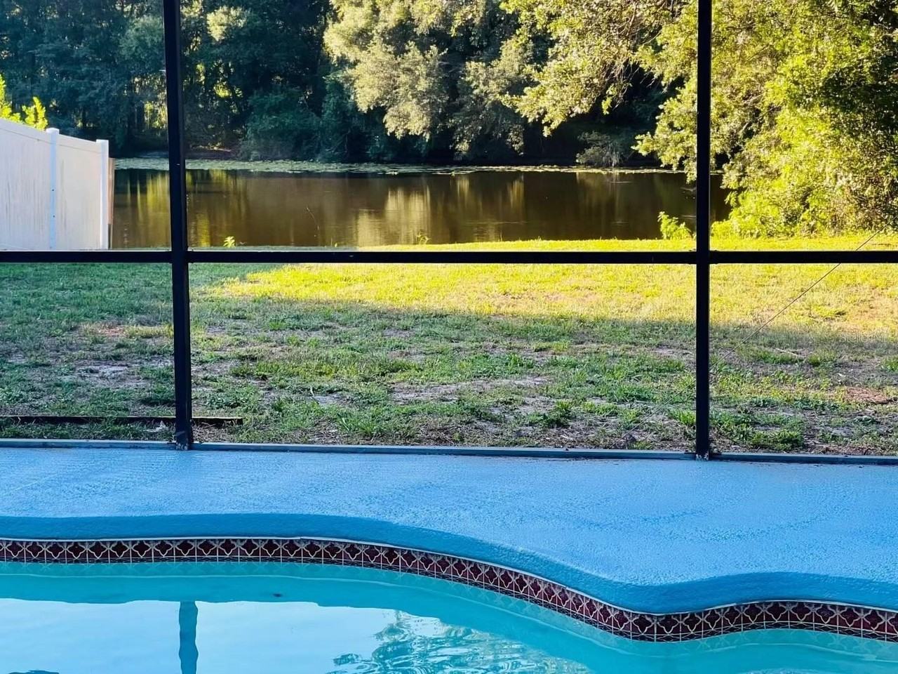 1610 Palm Leaf Dr - Photo 4 of 18
