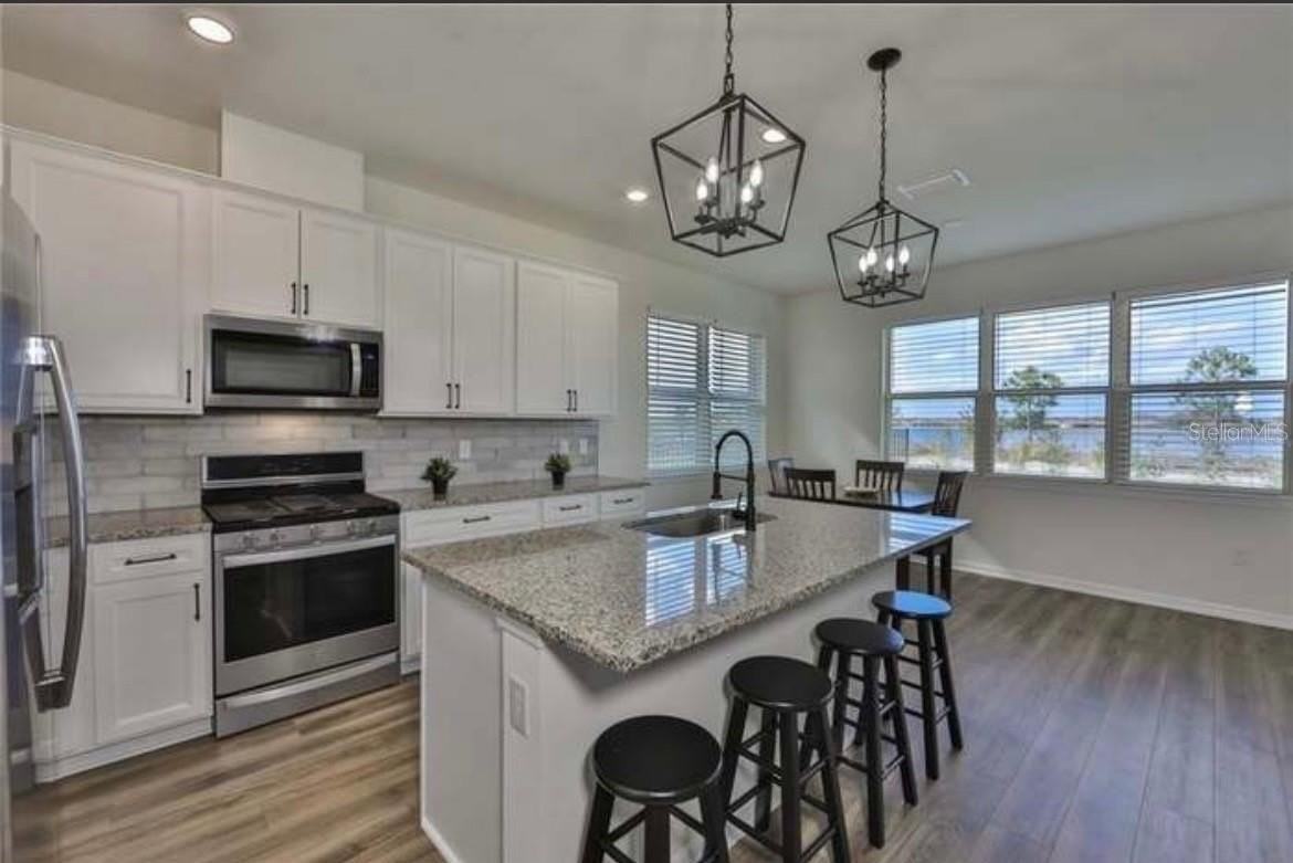 3323 Monroe Meadows Dr - Photo 3 of 29