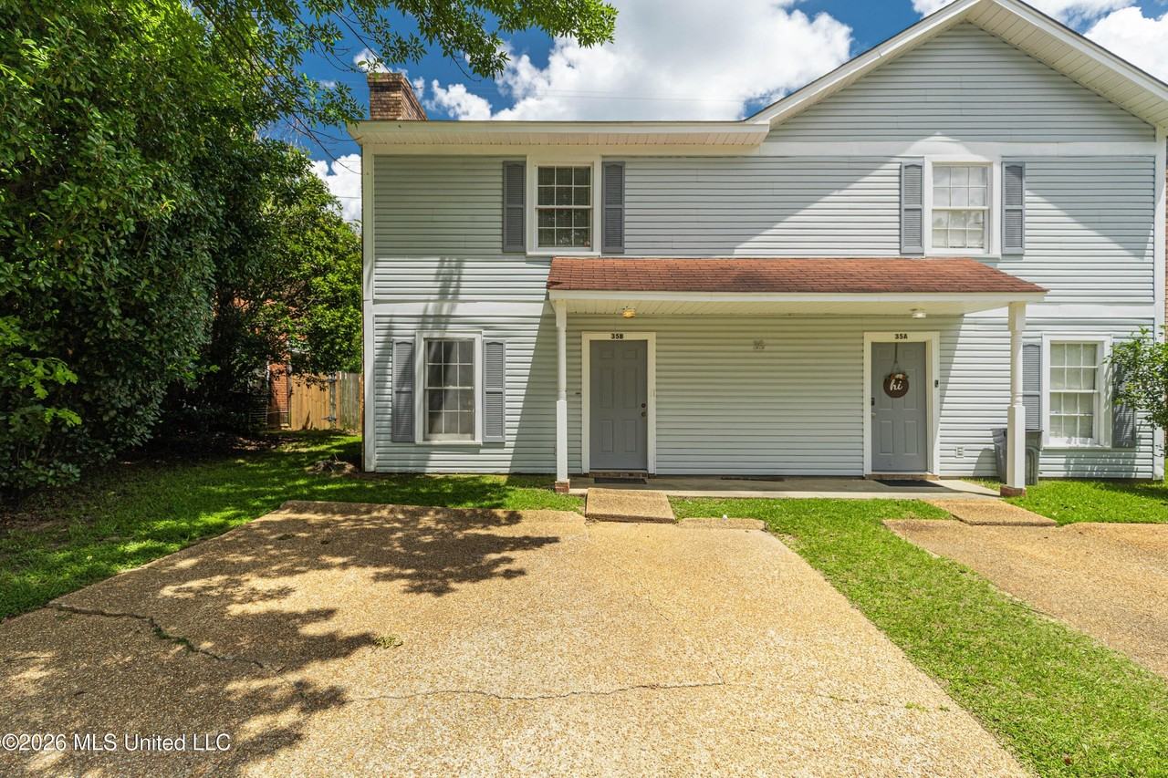 35B Northtown Rd - Photo 2 of 22