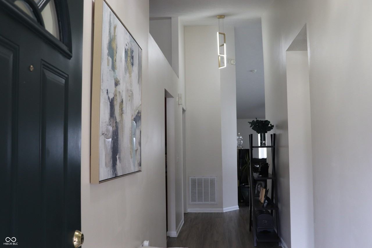 528 Dylan Dr - Photo 5 of 27