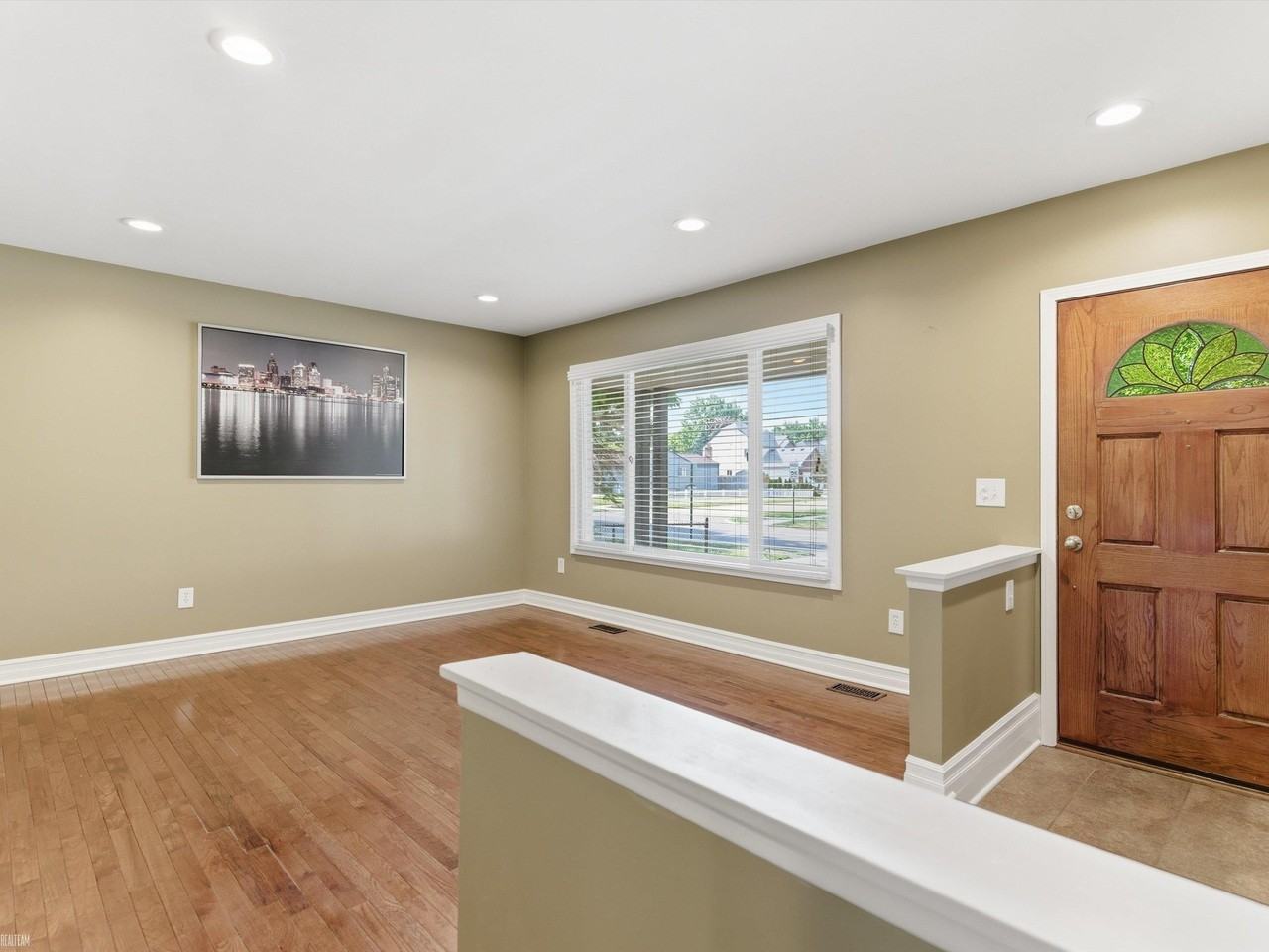 2497 Avalon Dr - Photo 2 of 47