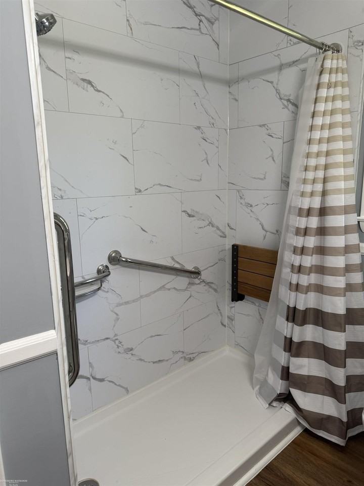 3305 Shimmons Rd - Photo 7 of 22
