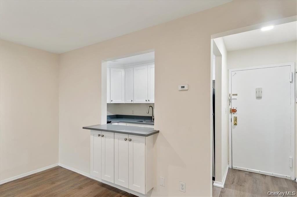 142 Trenchard St #2E - Photo 5 of 13