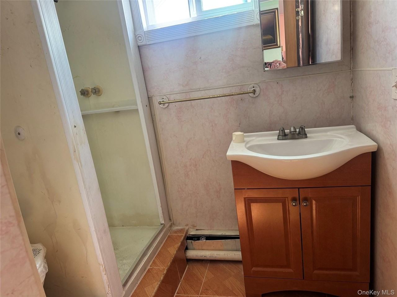 440 E Park Ave - Photo 4 of 17