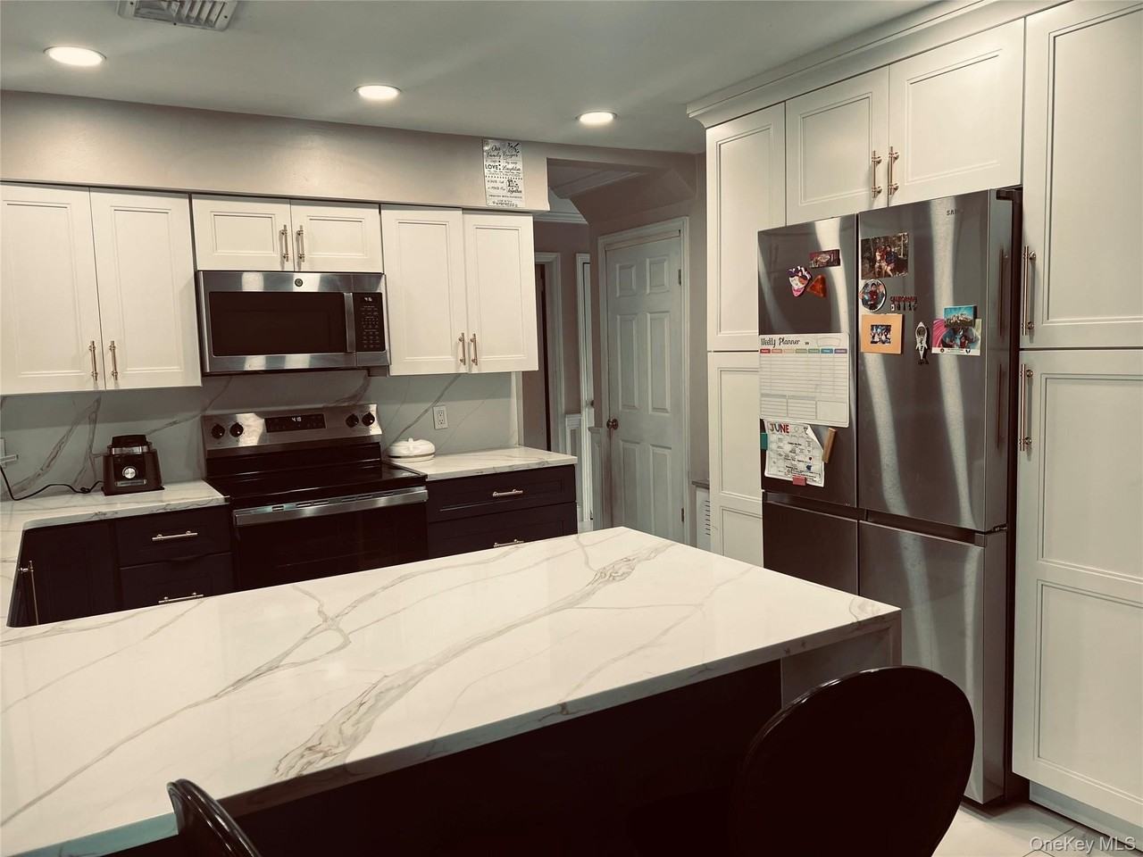 41 Ontario Ave - Photo 5 of 12