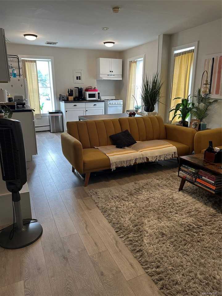 29 Main St #3E - Photo 2 of 12