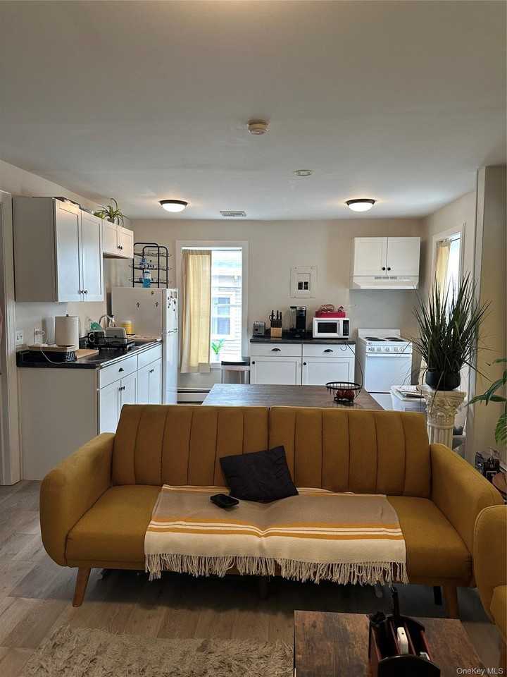29 Main St #3E - Photo 7 of 12