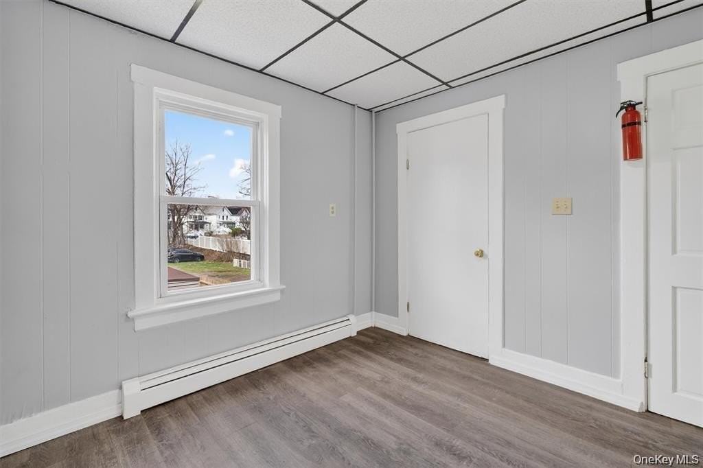 664 N Division St #3F - Photo 4 of 19