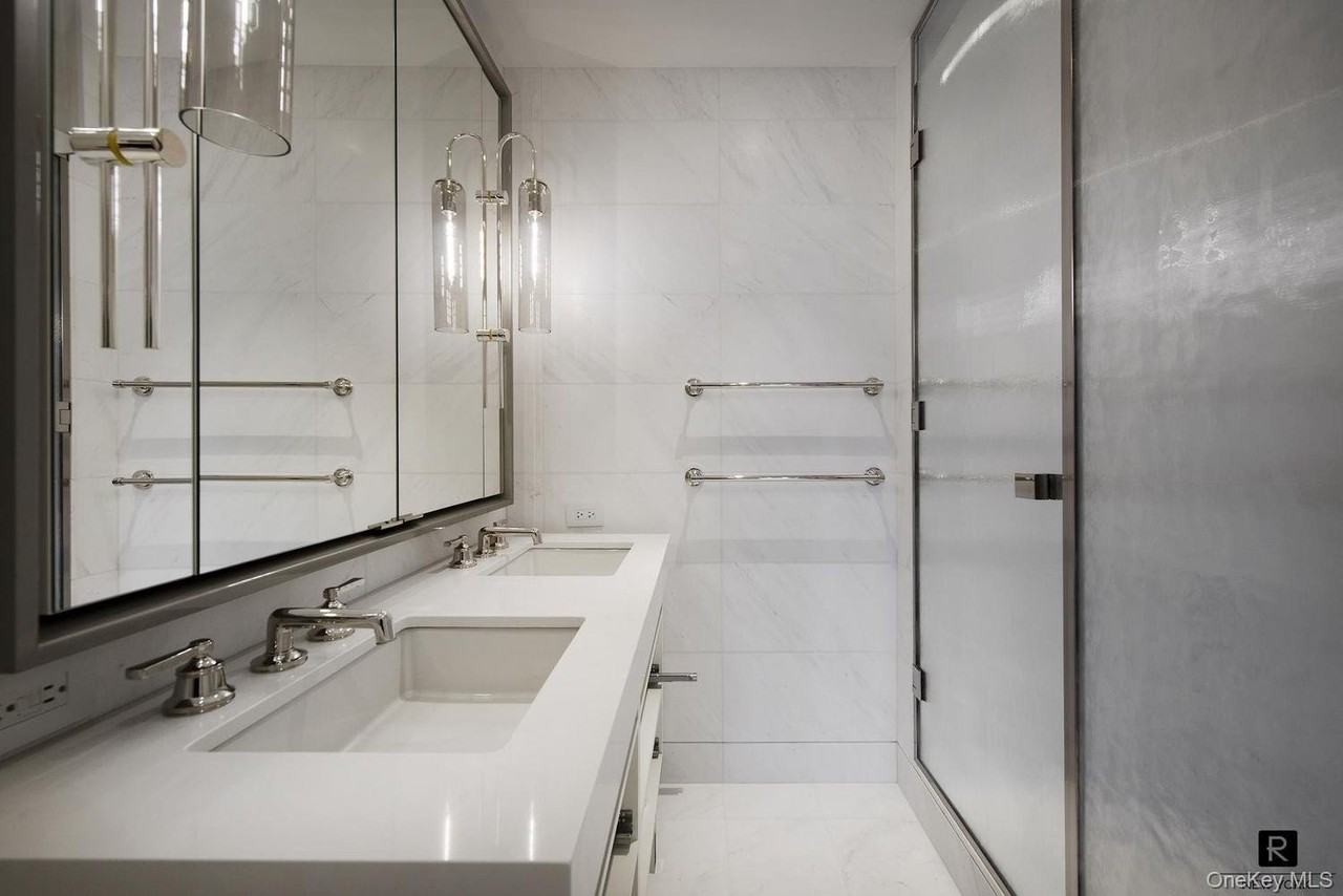 212 W 72nd St #10C - Photo 6 of 7