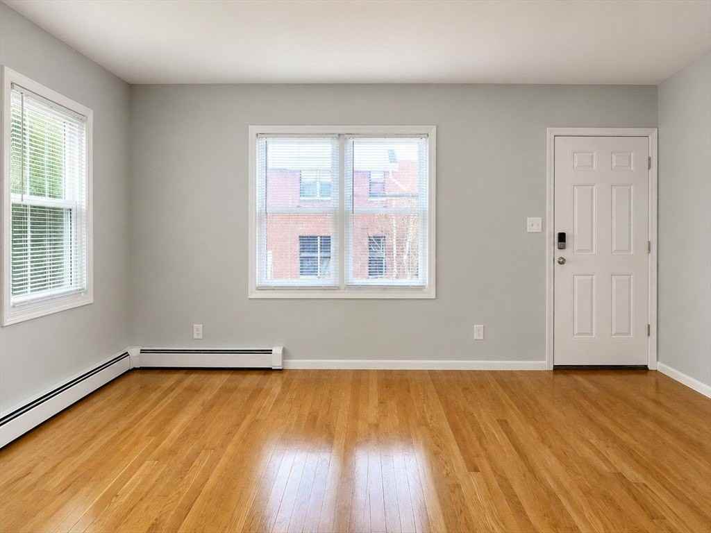 57 Sumner St #F - Photo 2 of 16