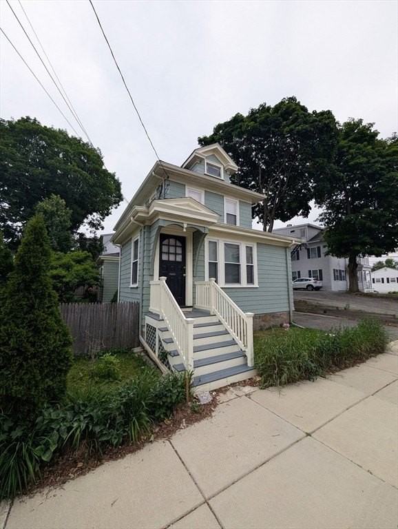 10 Duval St - Photo 2 of 25