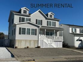 211 Trenton Ave - Photo 1 of 1