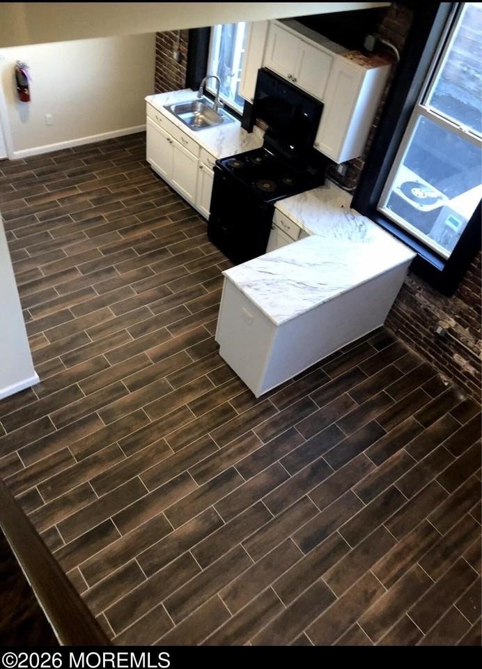 36 W Front St #E - Photo 3 of 5