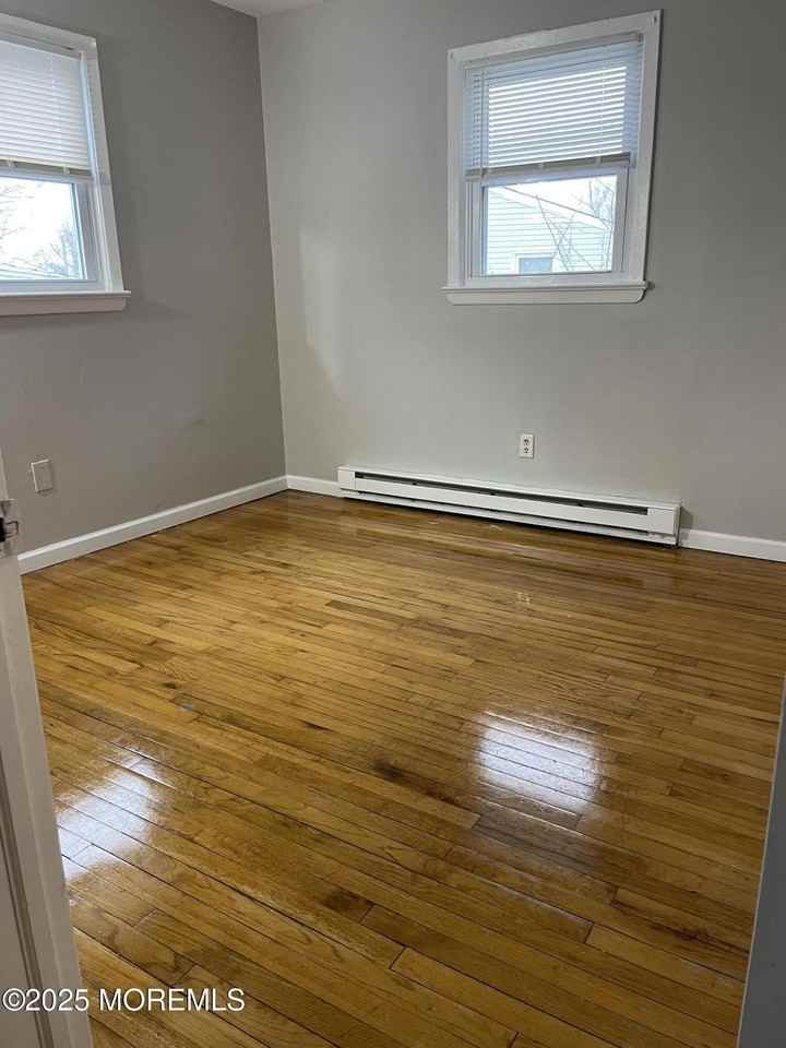159 Port Monmouth Rd #2 - Photo 5 of 11