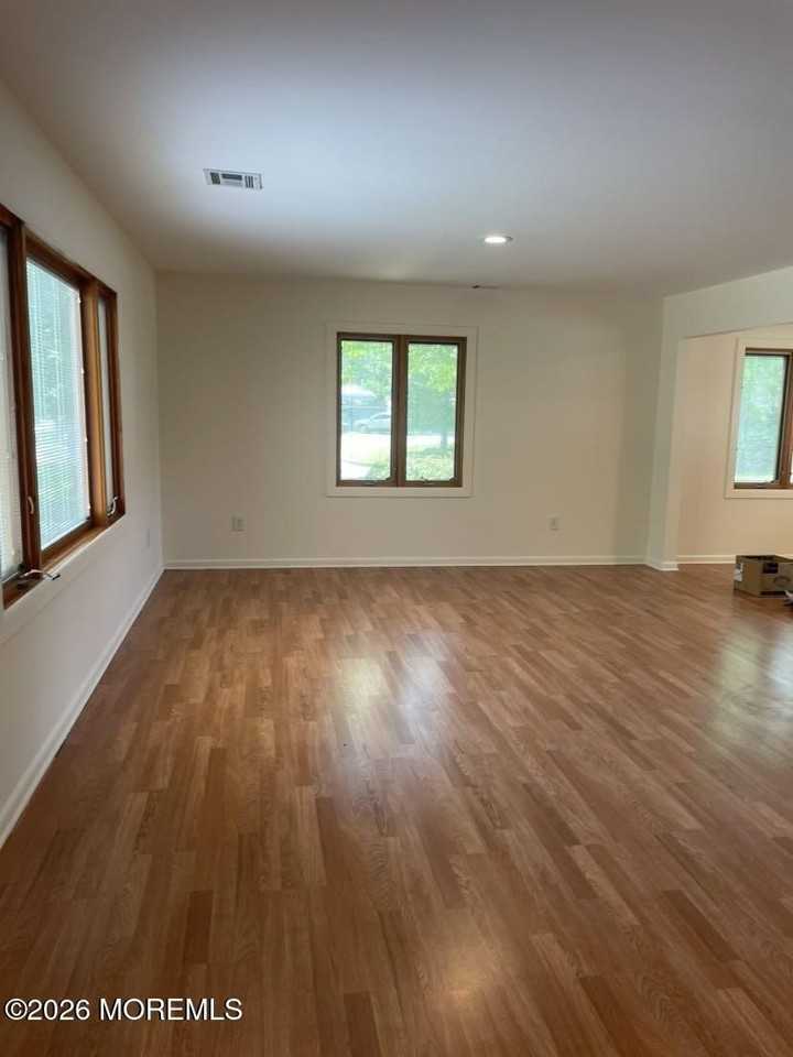 2601 Logan Road - Photo 7 of 17