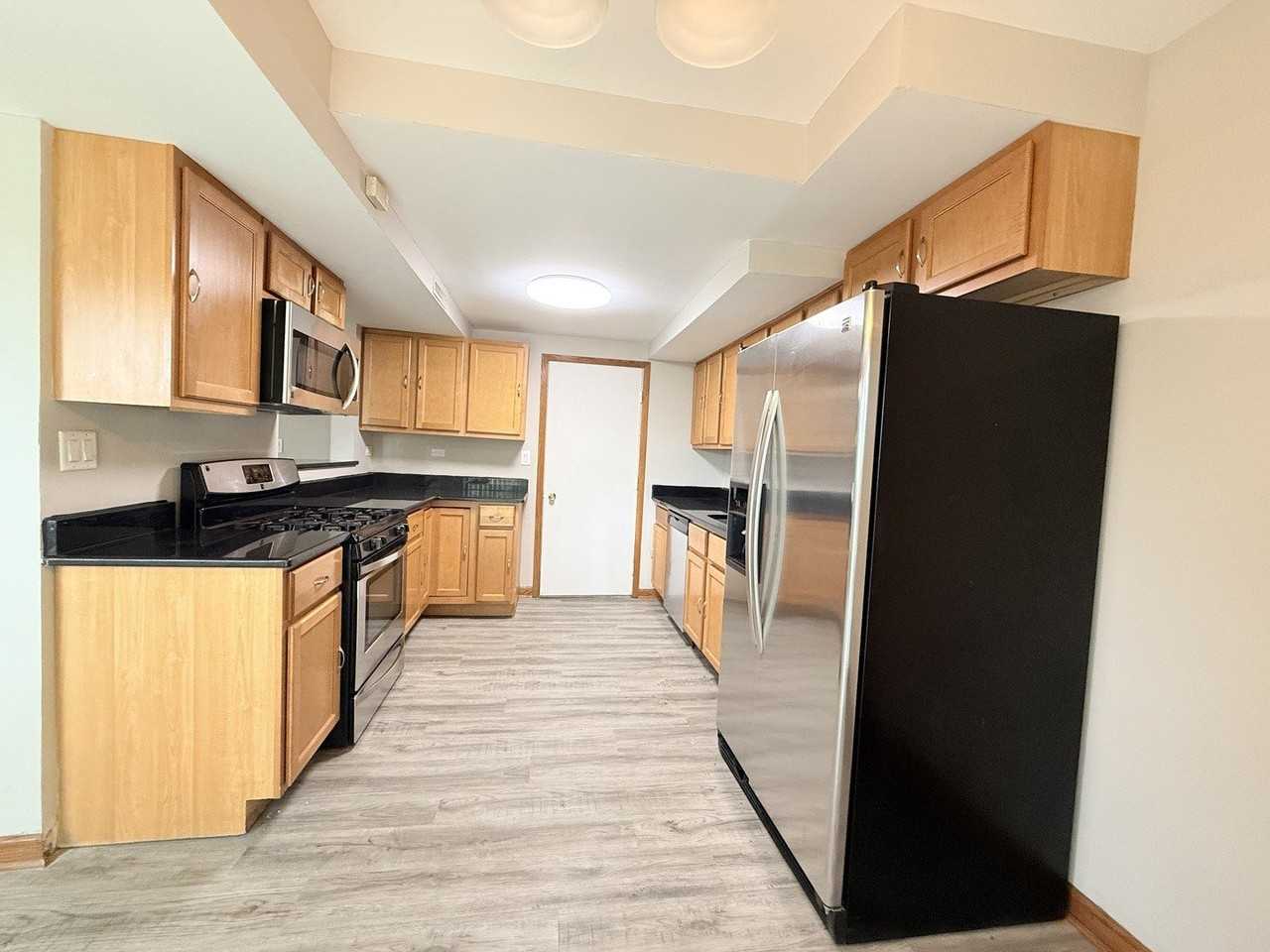 229 Juniper Ln #229 - Photo 7 of 28