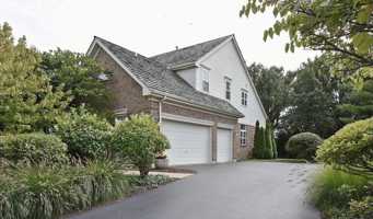 featured image of 5393 Promontory Ln