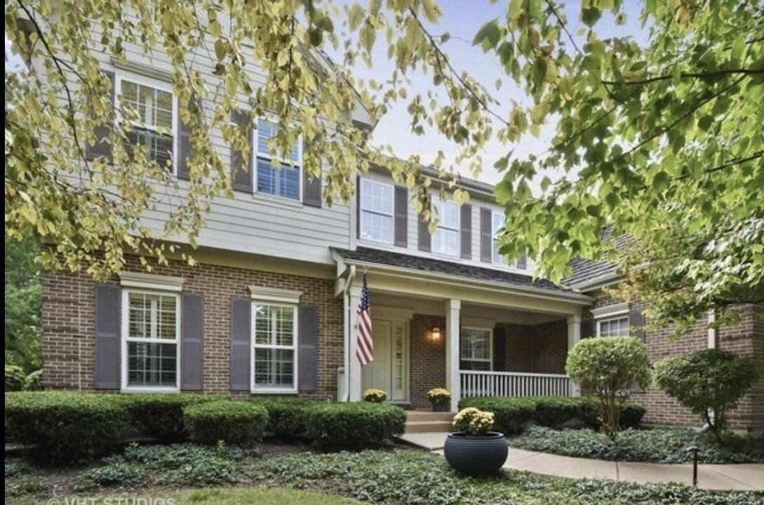 5393 Promontory Ln - Photo 2 of 16