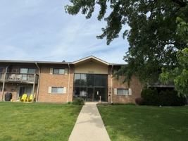 featured image of 7410 Brookdale Dr #112