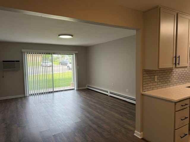 7410 Brookdale Dr #112 - Photo 5 of 11