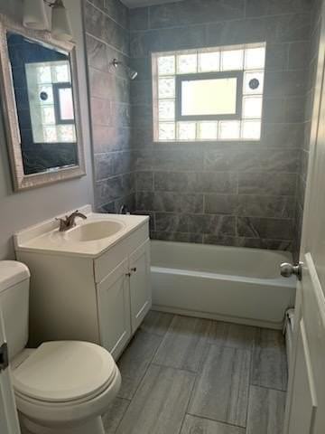 8141 S Ingleside Ave #1W - Photo 4 of 6