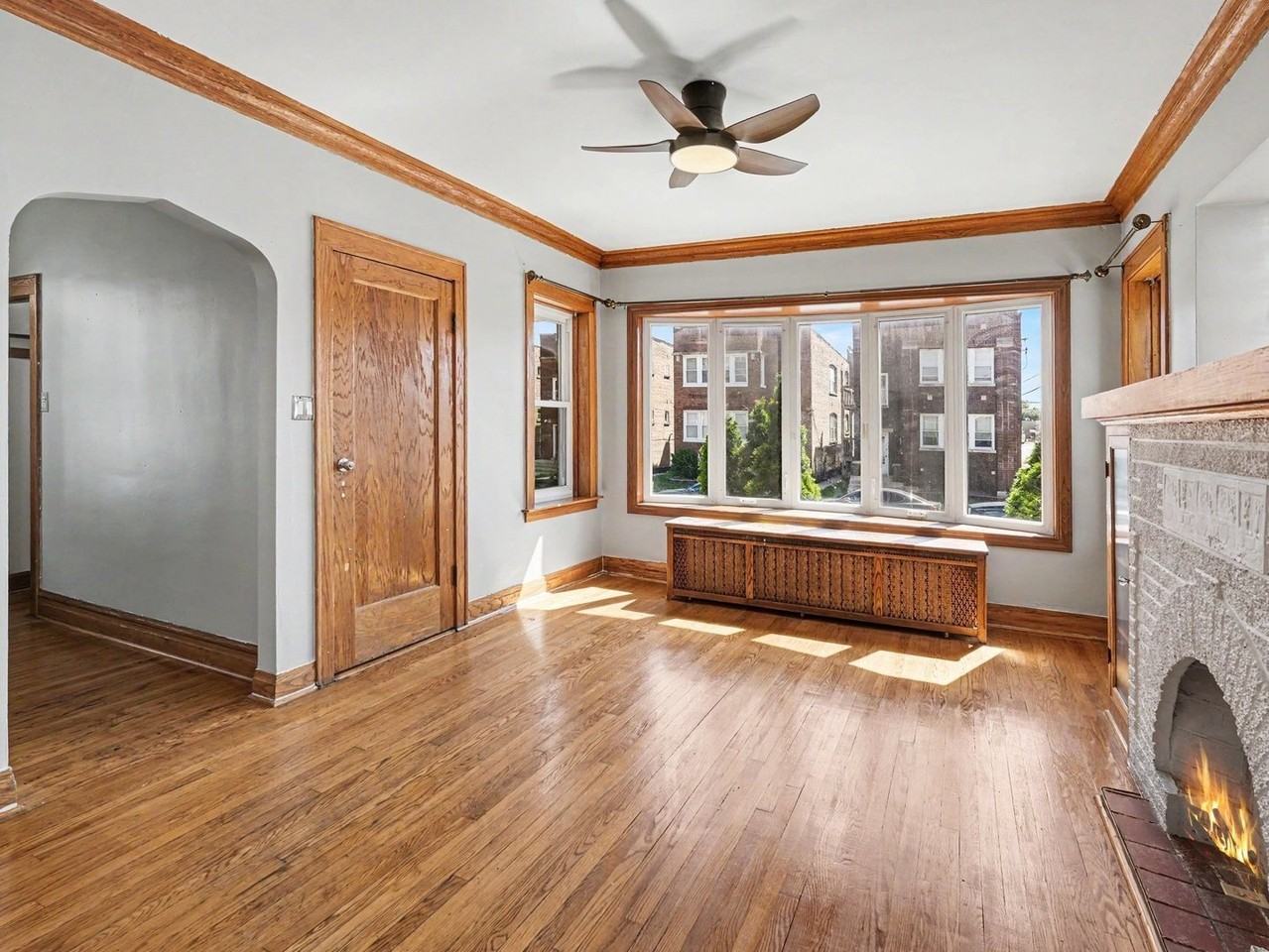 1542 S 60th Ct - Photo 4 of 19