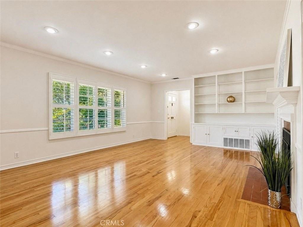 2845 Sheffield Rd - Photo 4 of 27