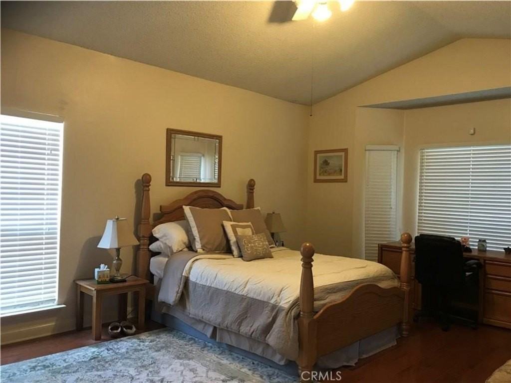 1534 Brookside Ave - Photo 6 of 13