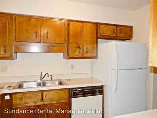 607 Sandalwood Dr - Photo 3 of 10