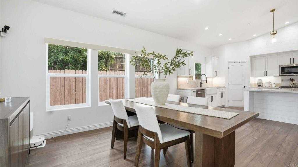 9391 Los Coches Rd - Photo 5 of 18